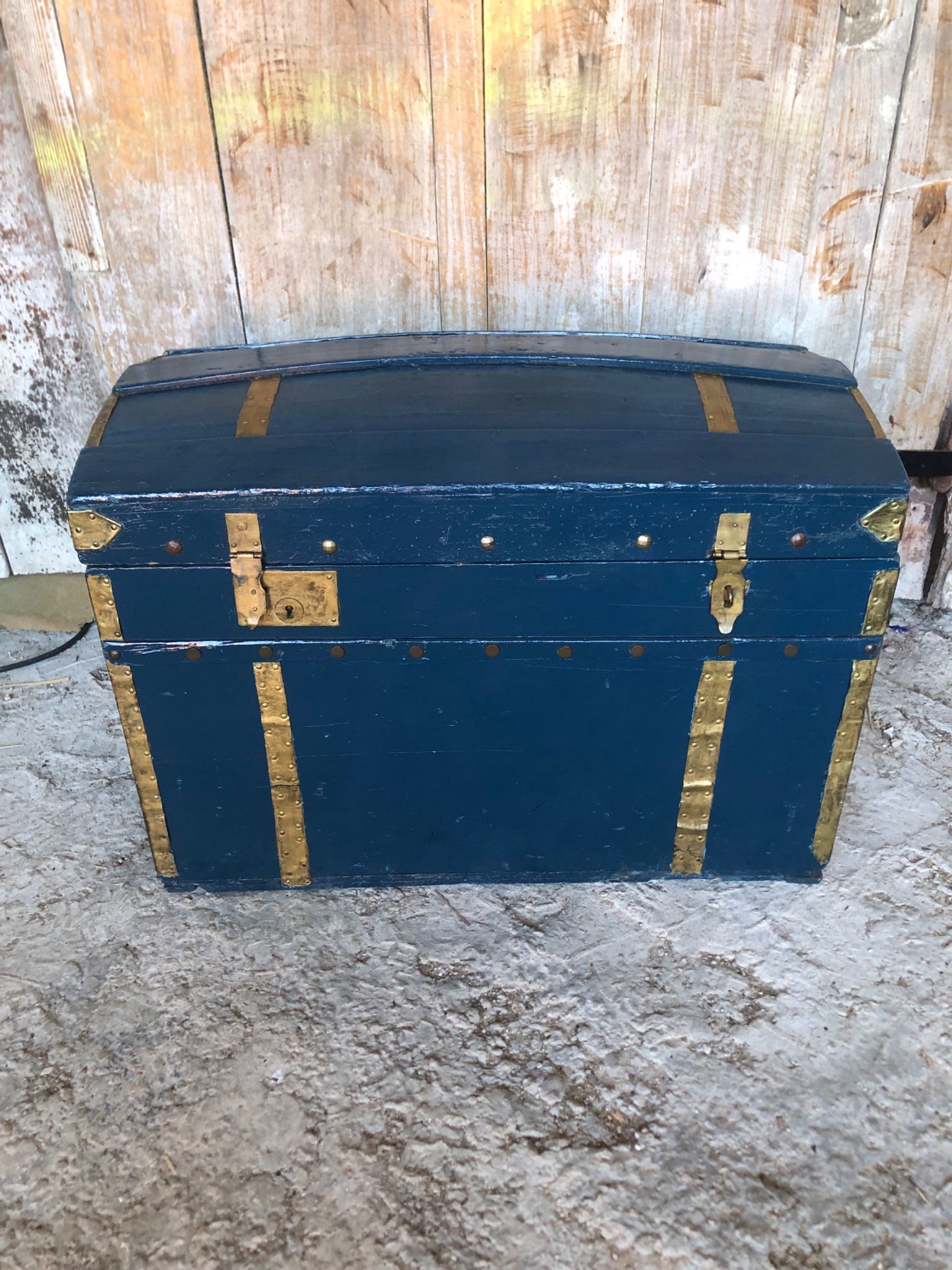 Old vintage blue & gold wood storage chest #a127