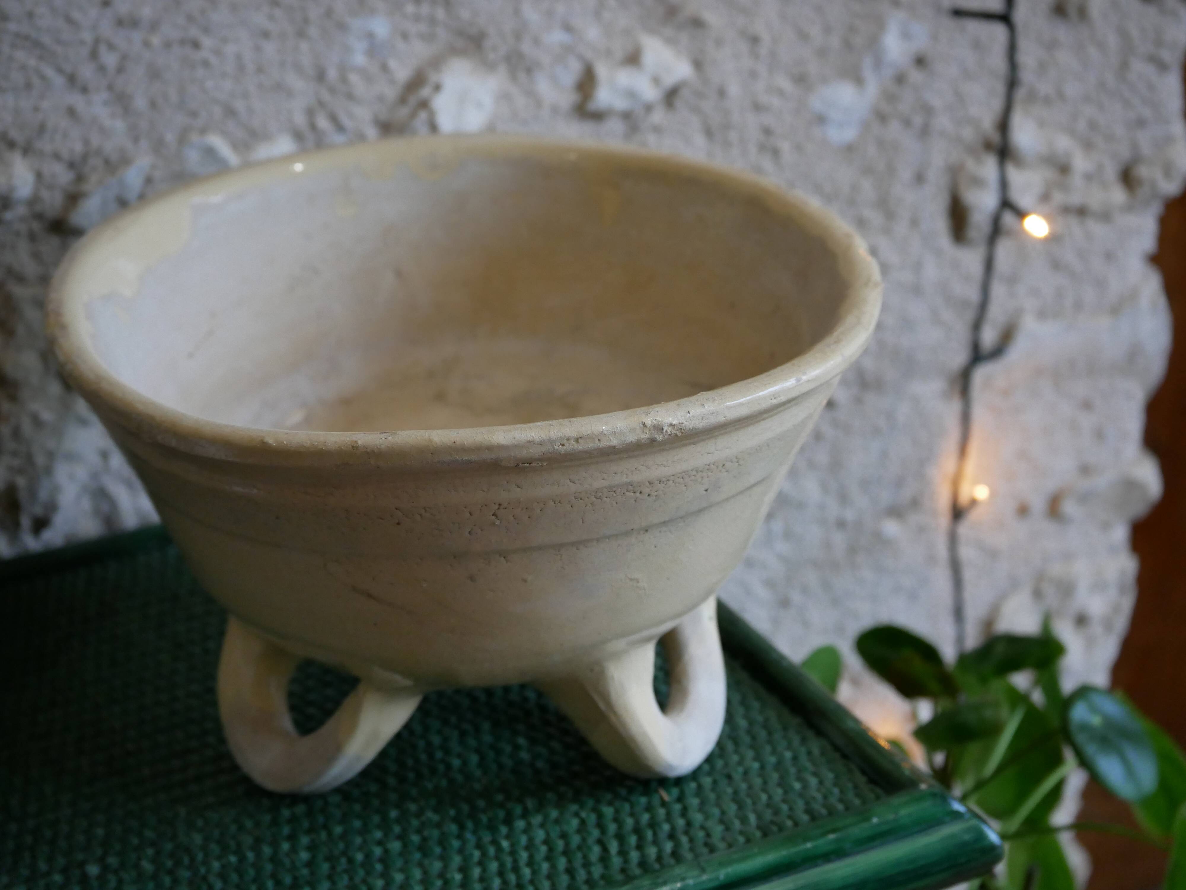 Terracotta pot