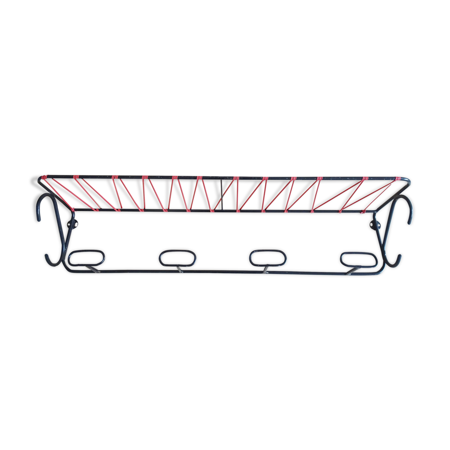 Minimalist wall coat rack in string design in black and red