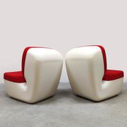 Chaises longues Magis Nimrod de design italien Marc Newson