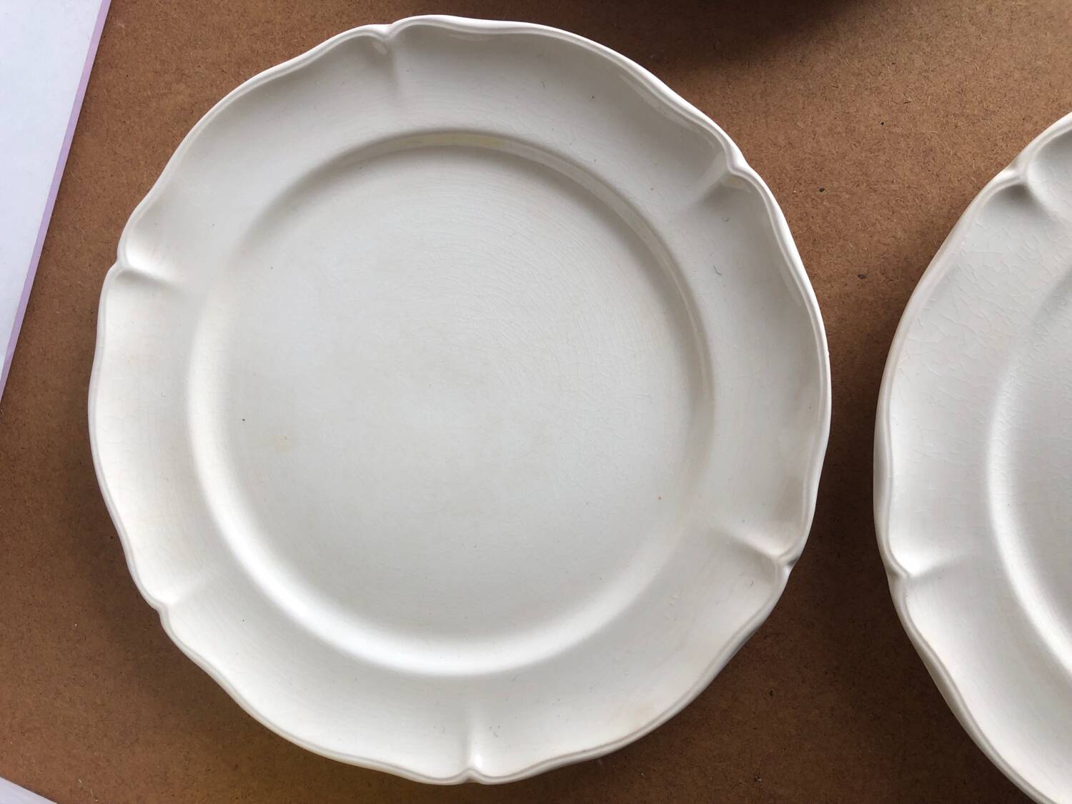 4 Villeroy and Boch cream white dessert plates