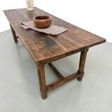 Authentic French farmhouse table from 1890 in solid oak with two drawers.