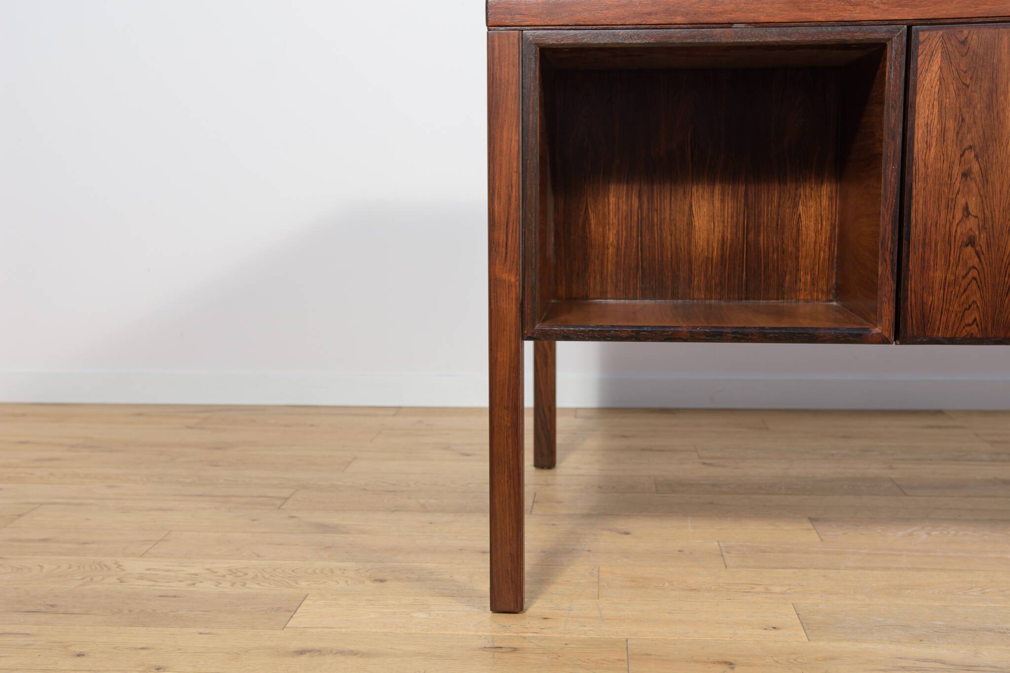 Mid-Century Model 77 Freestanding Desk in Teak from Omann Jun, 1960s
