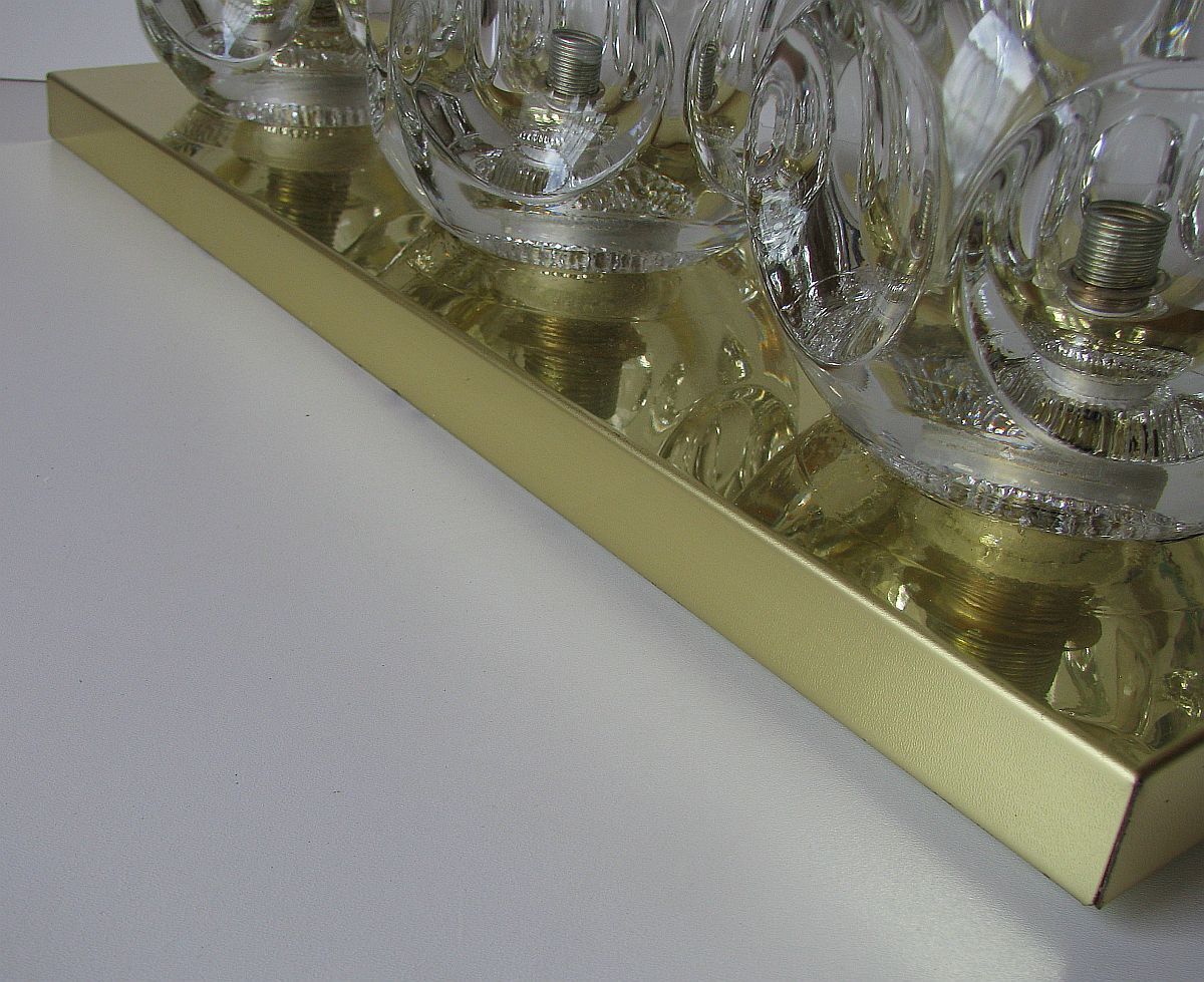 Applique en laiton et en verre de Peill et Putzler années 1970