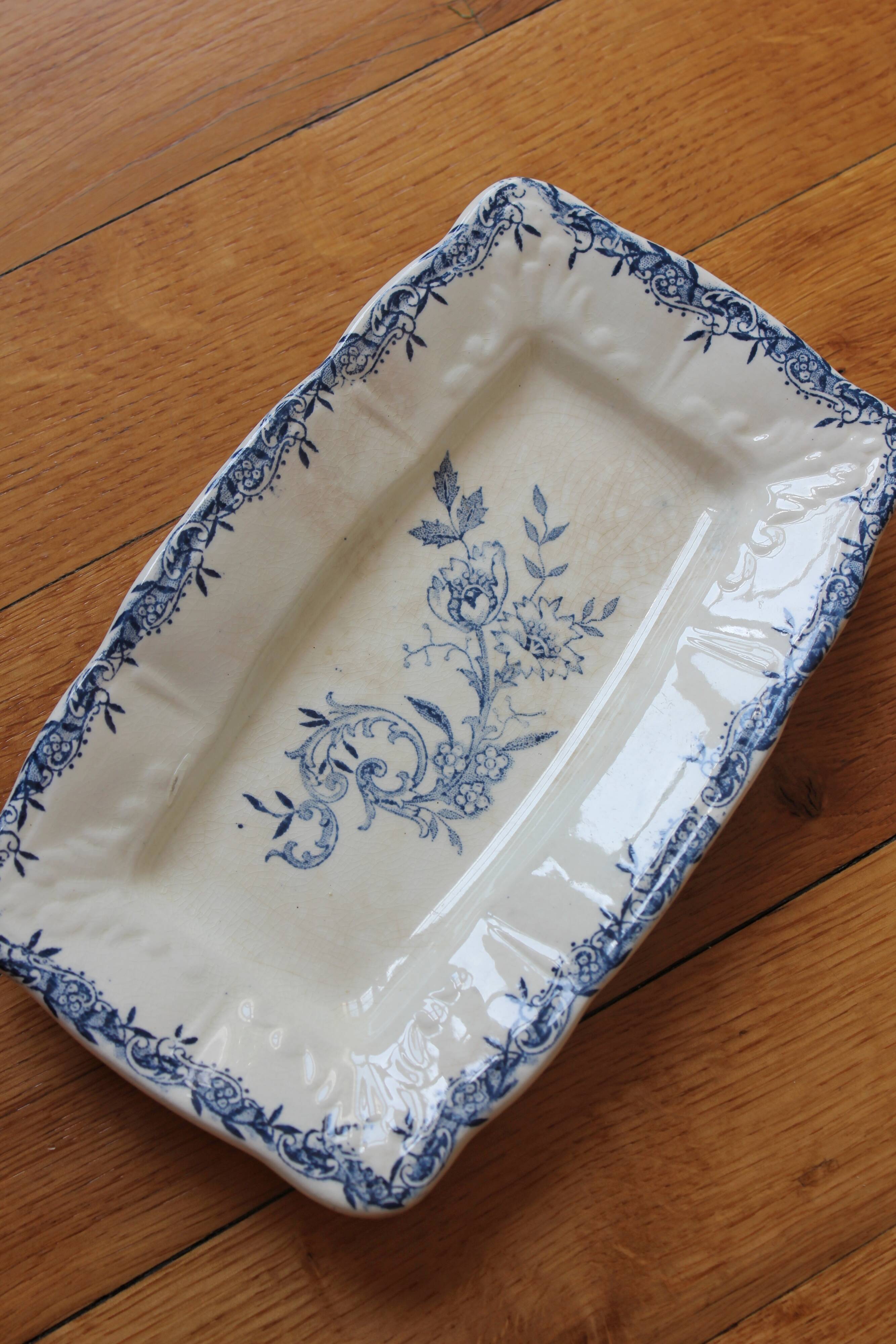 Ironware dish "Montespan" model Clairefontaine early 20th century