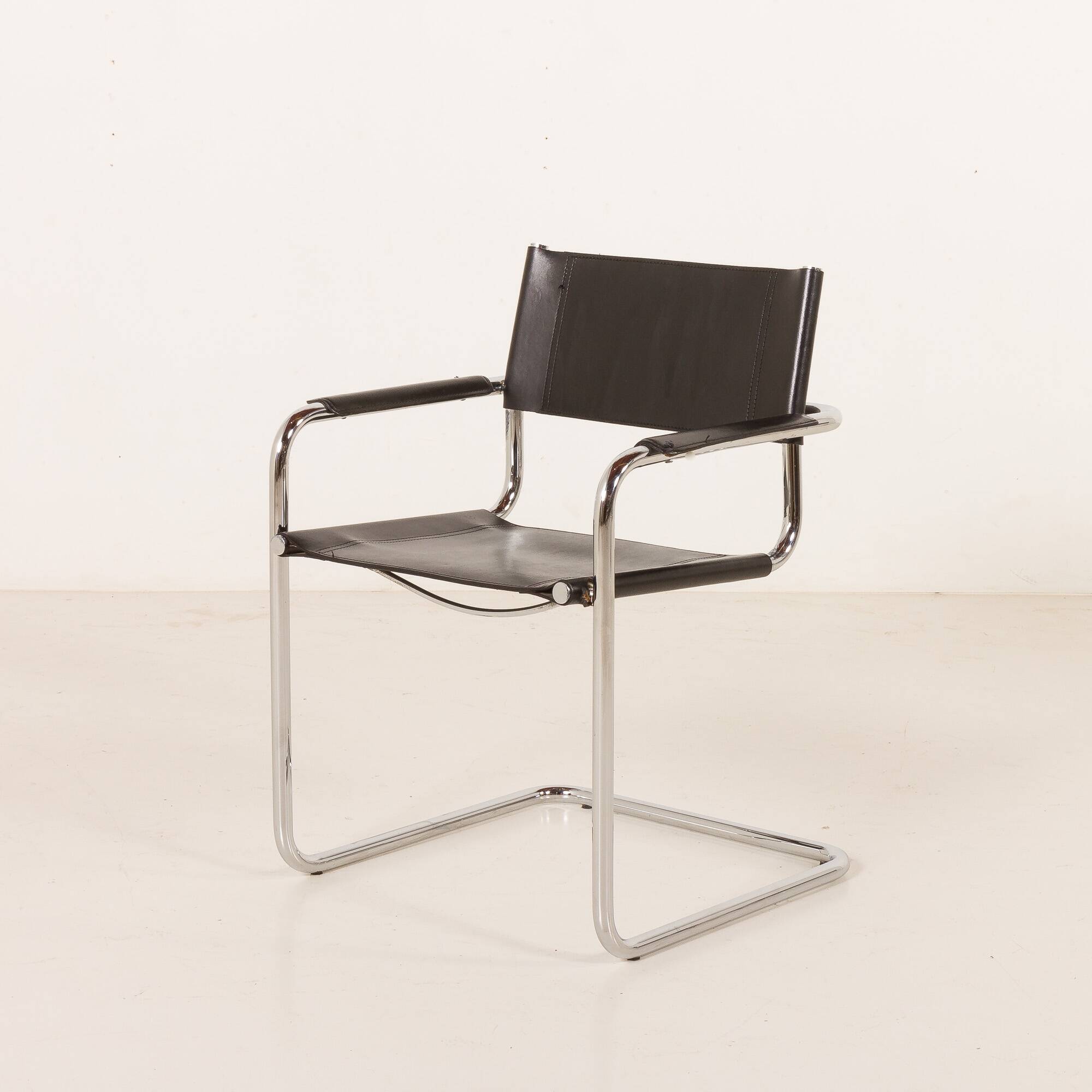 Bauhaus style Italian chairs attr. to Matteo Grassi, 1970s