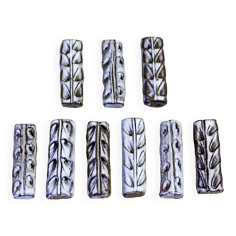 Set of 9 ceramic knife holders