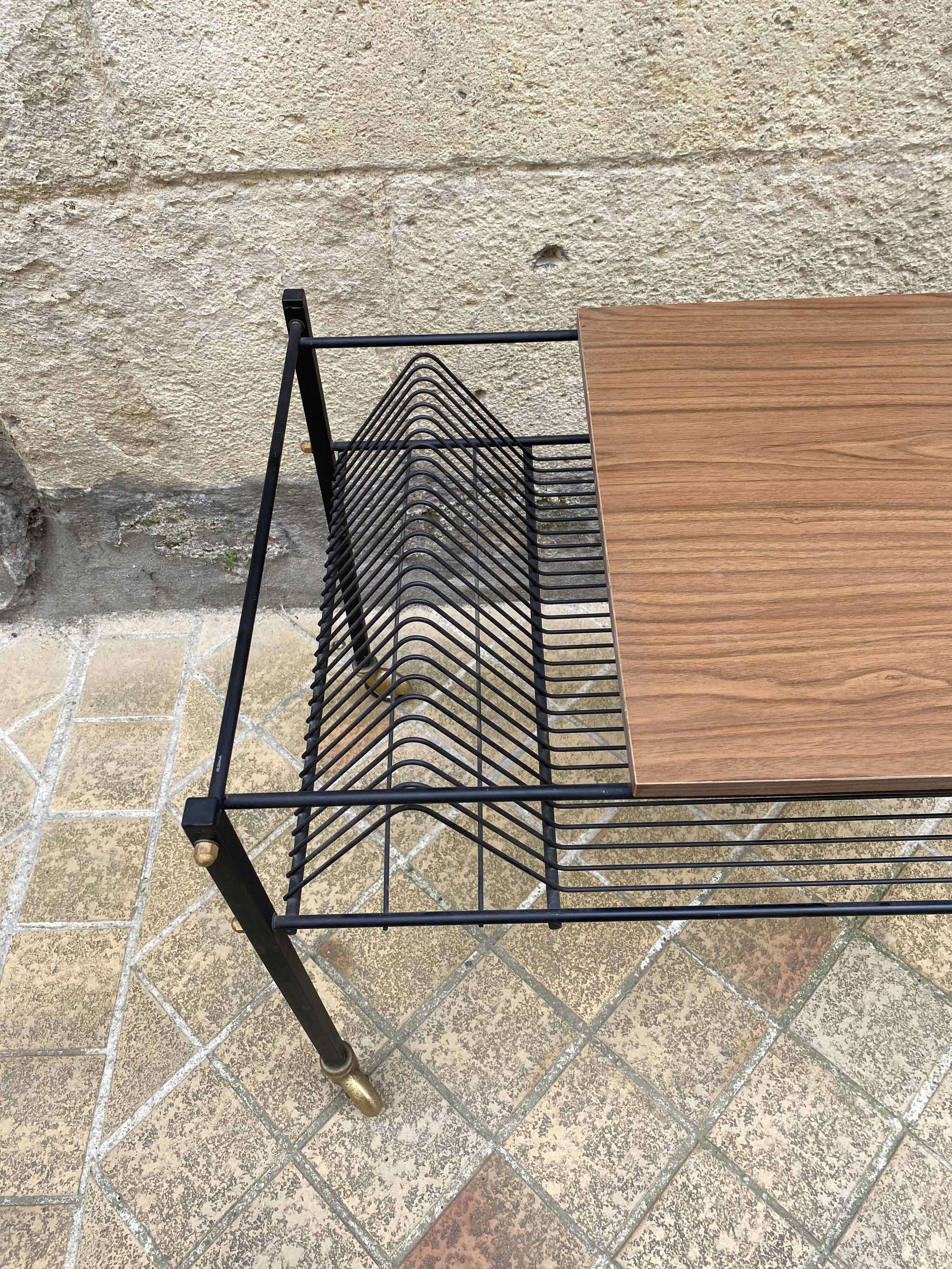 Vinyl row coffee table