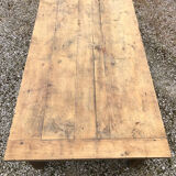 Table basse de ferme