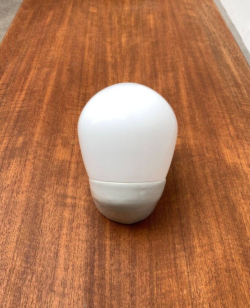 Applique murale allemande du milieu du siècle en verre et céramique par Wilhelm Wagenfeld pour Lindner