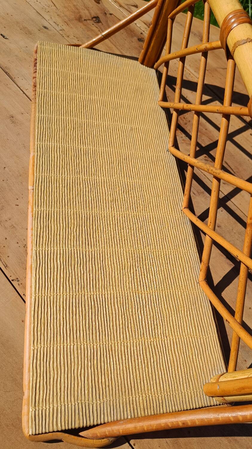 Small vintage wall shelf in bamboo and rattan – 1970s