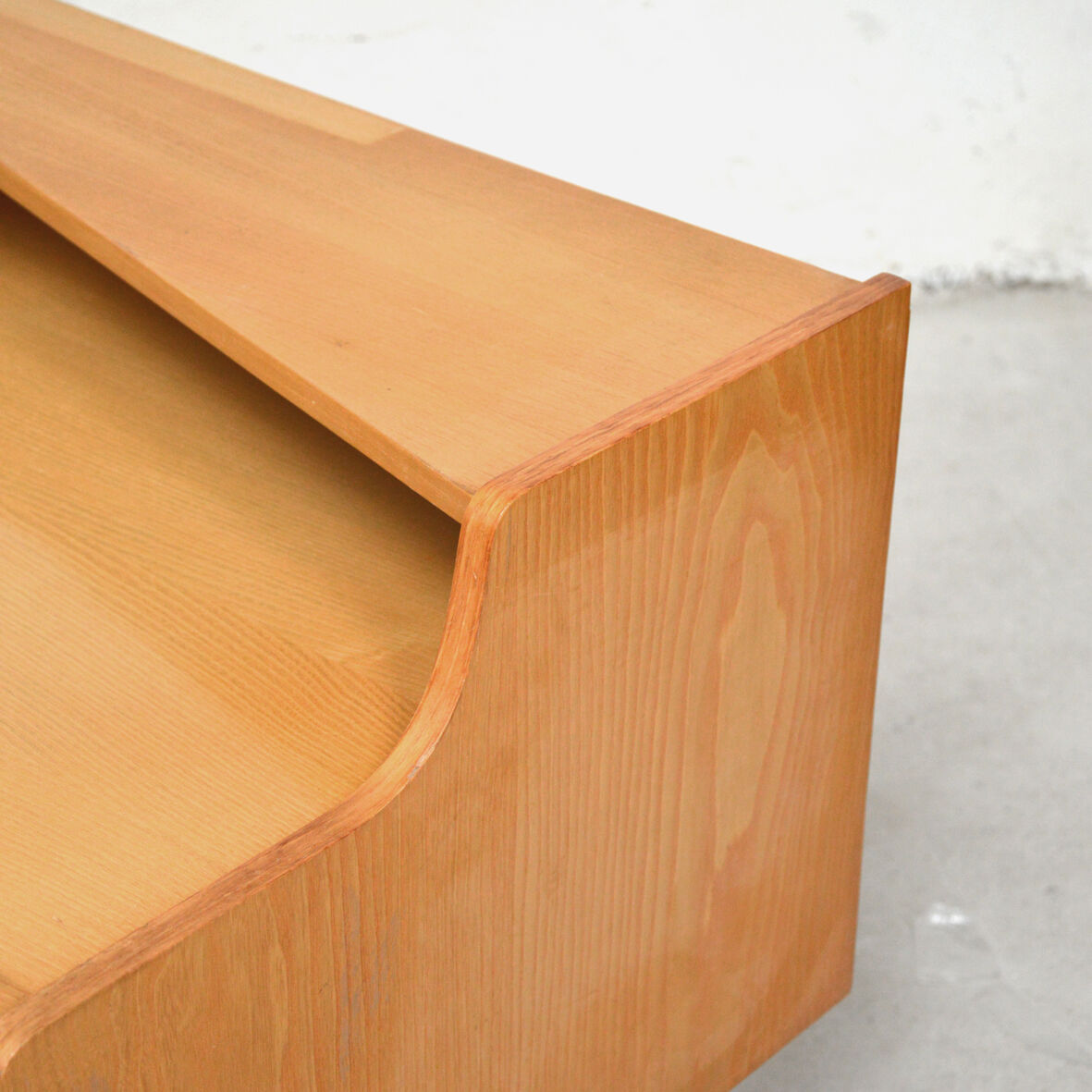 Furniture low feet compass, 1960