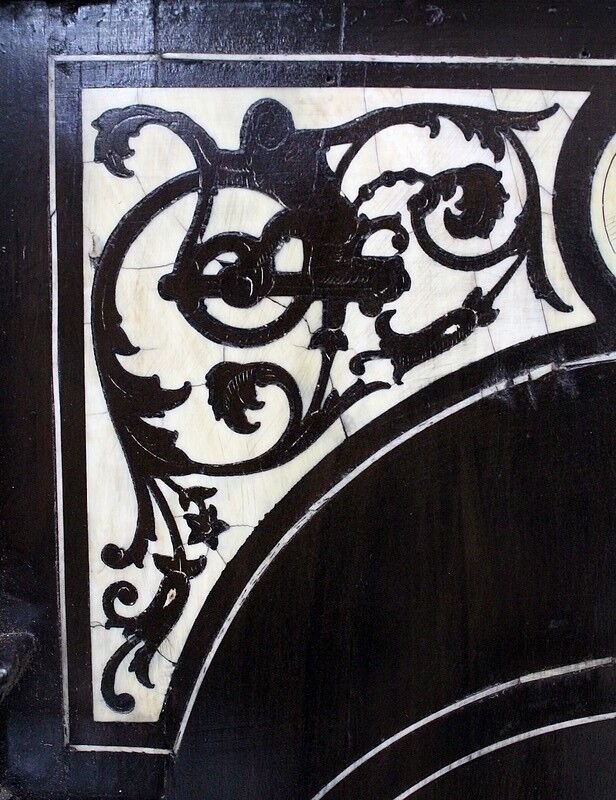 Ceremonial showcase in blackened pearwood, Napoleon III period - 1850