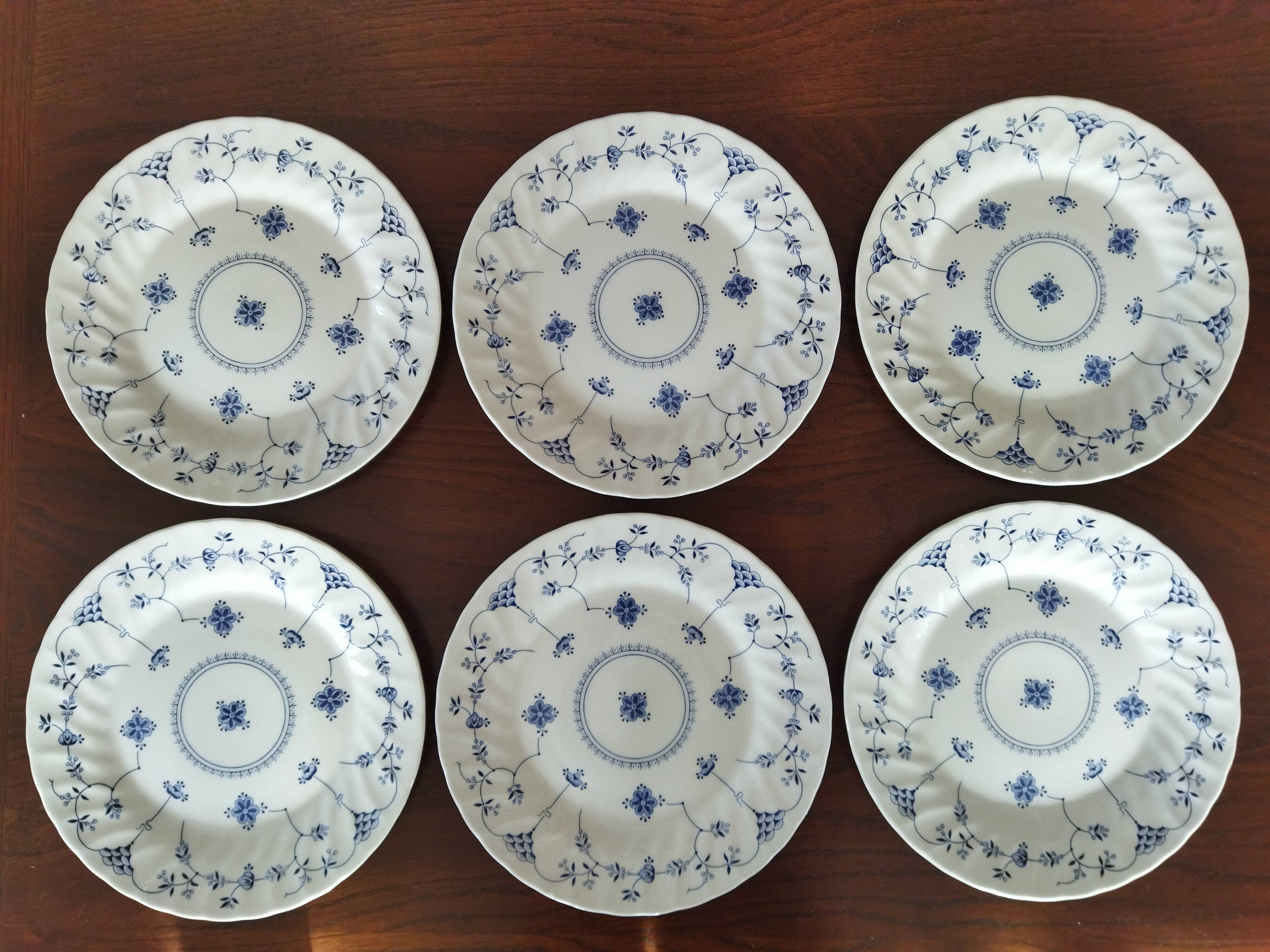 6 English dinner plates, Scandinavian decor