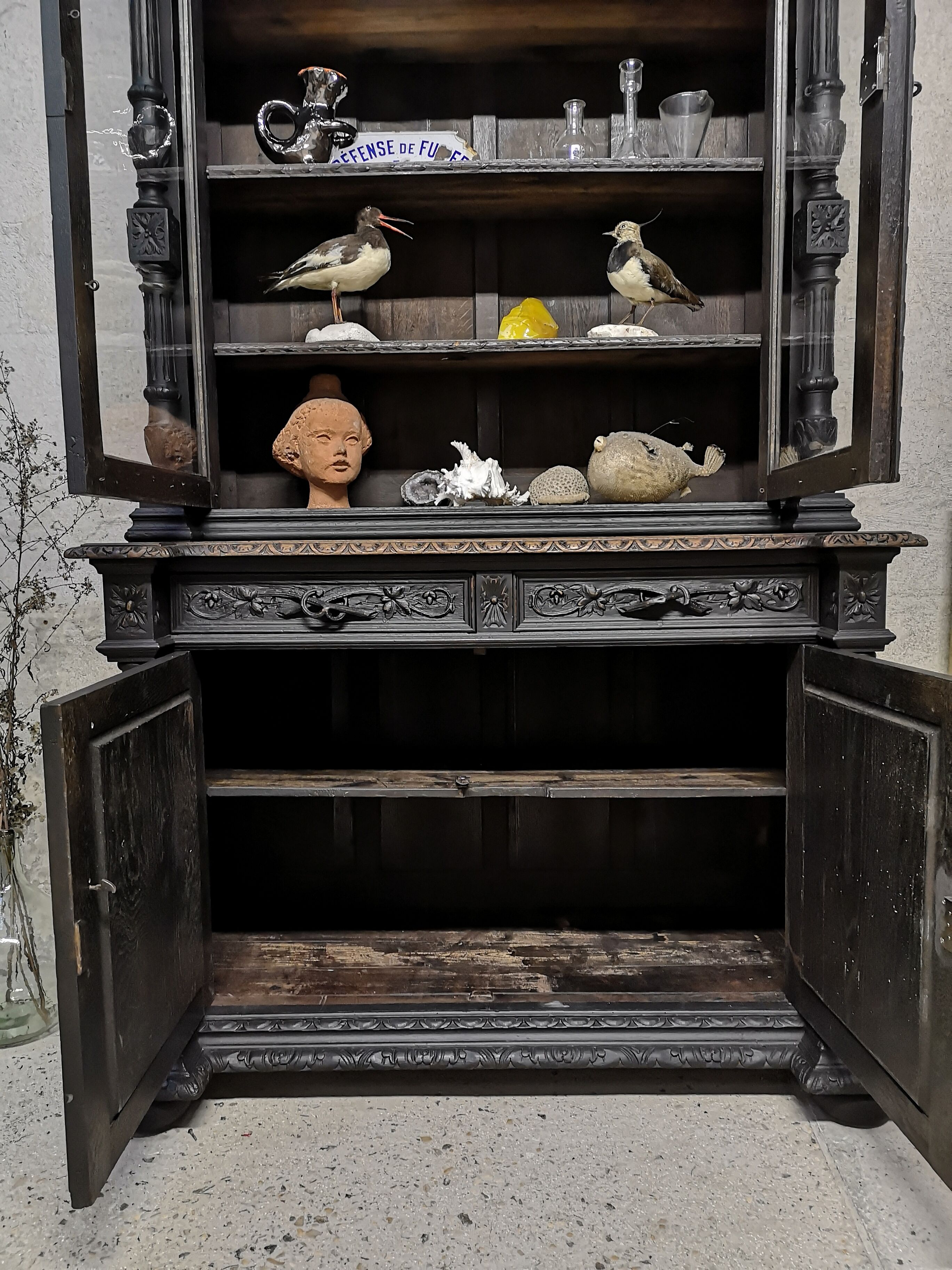 Hunting buffet XIX Louis XIII oak, cabinet curiosity showcase library