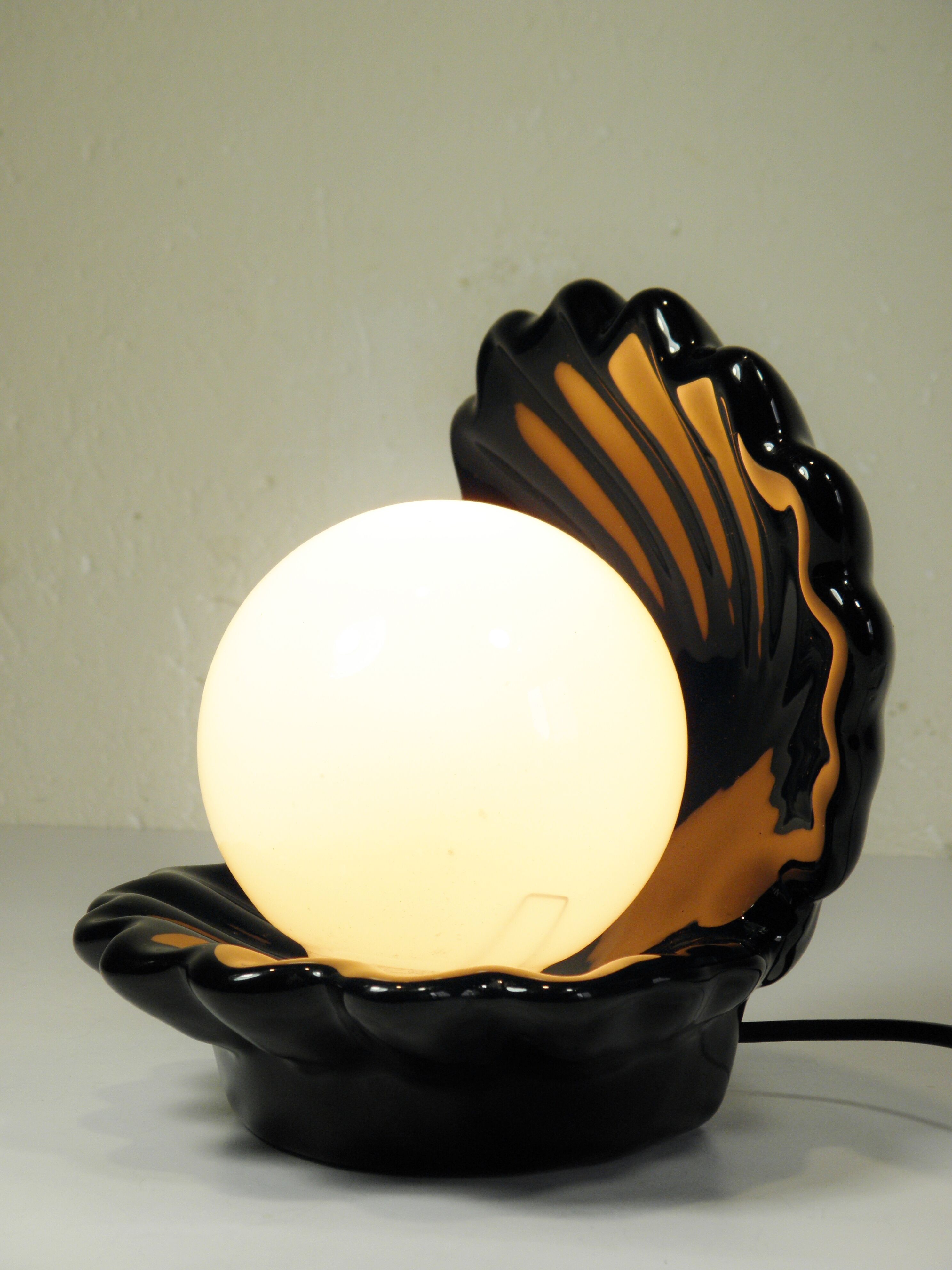 Lampe Coquille céramique et opaline