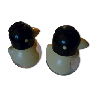 Penguin salt and pepper shaker set, vintage 70s