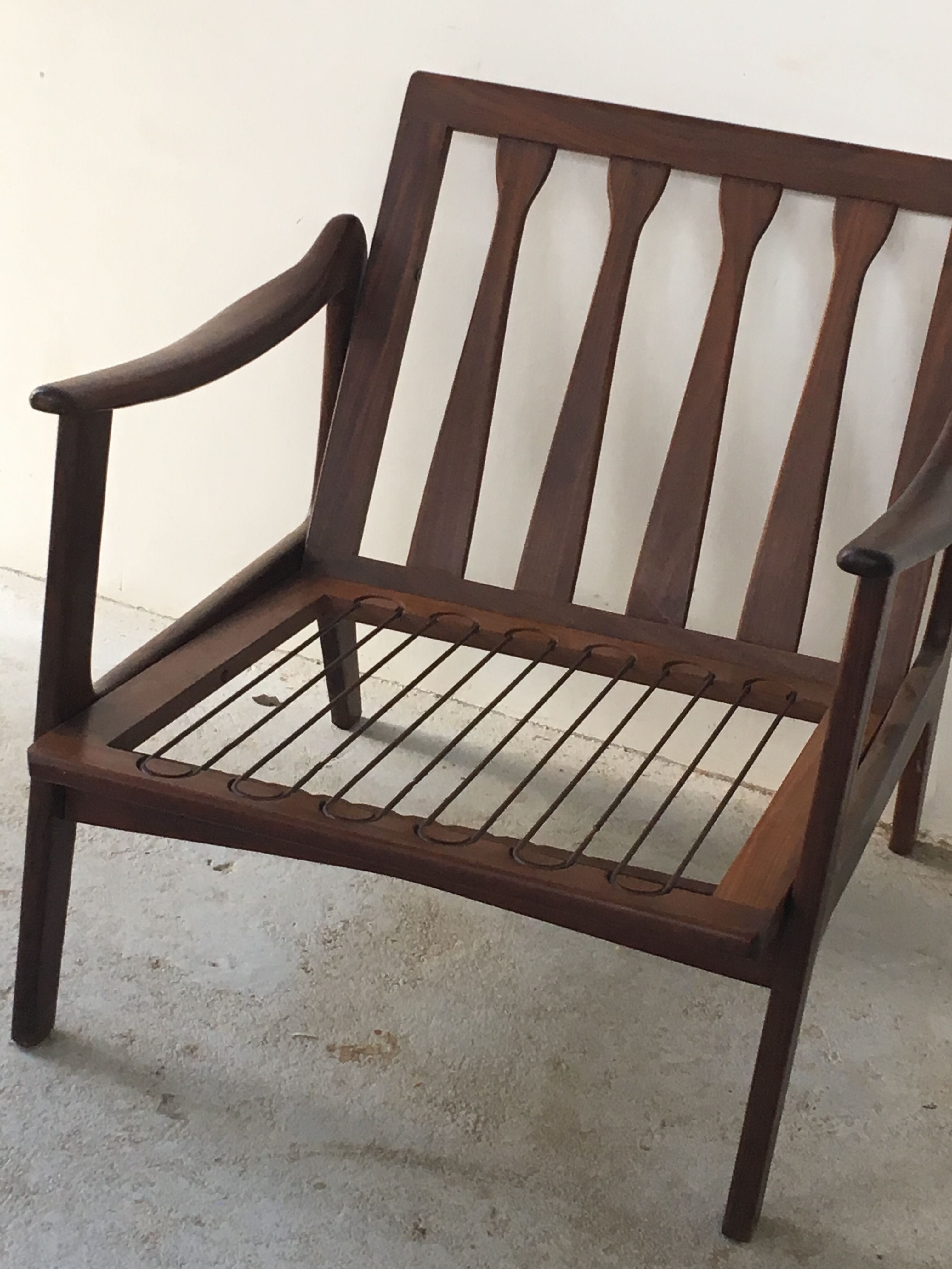 Fauteuil scandinave en palissandre