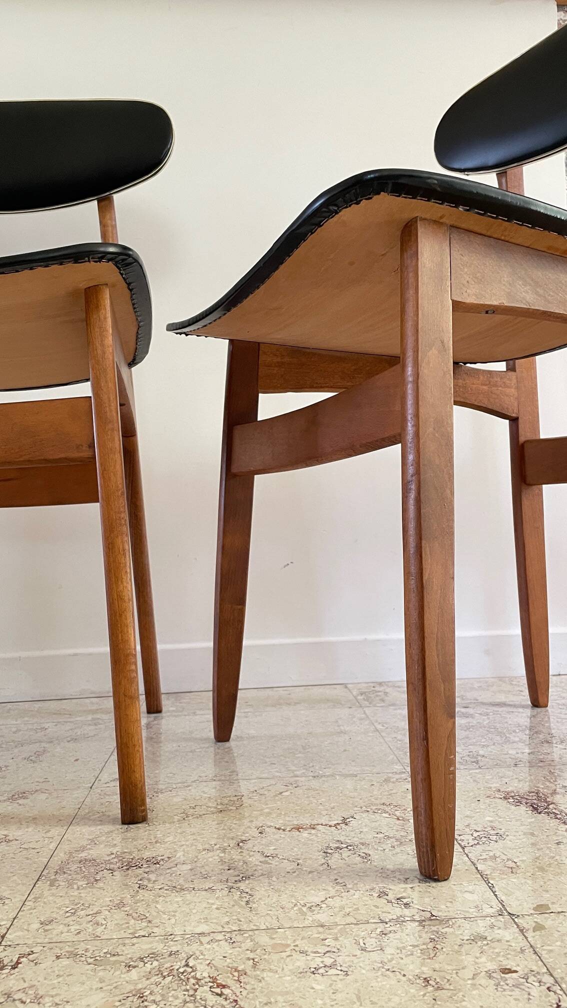 Chic vintage pair of Scandinavian chairs