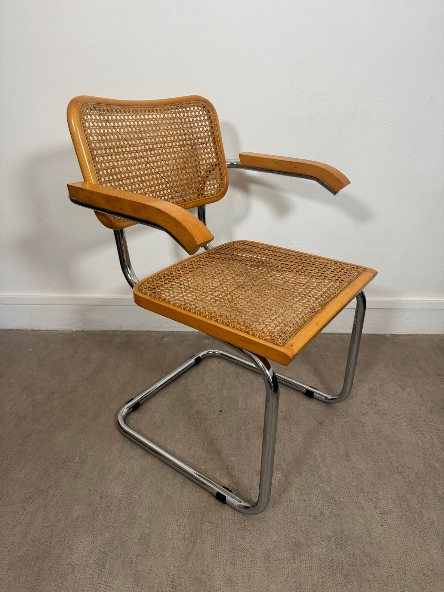 Fauteuil b64 Marcel Breuer made in Italy