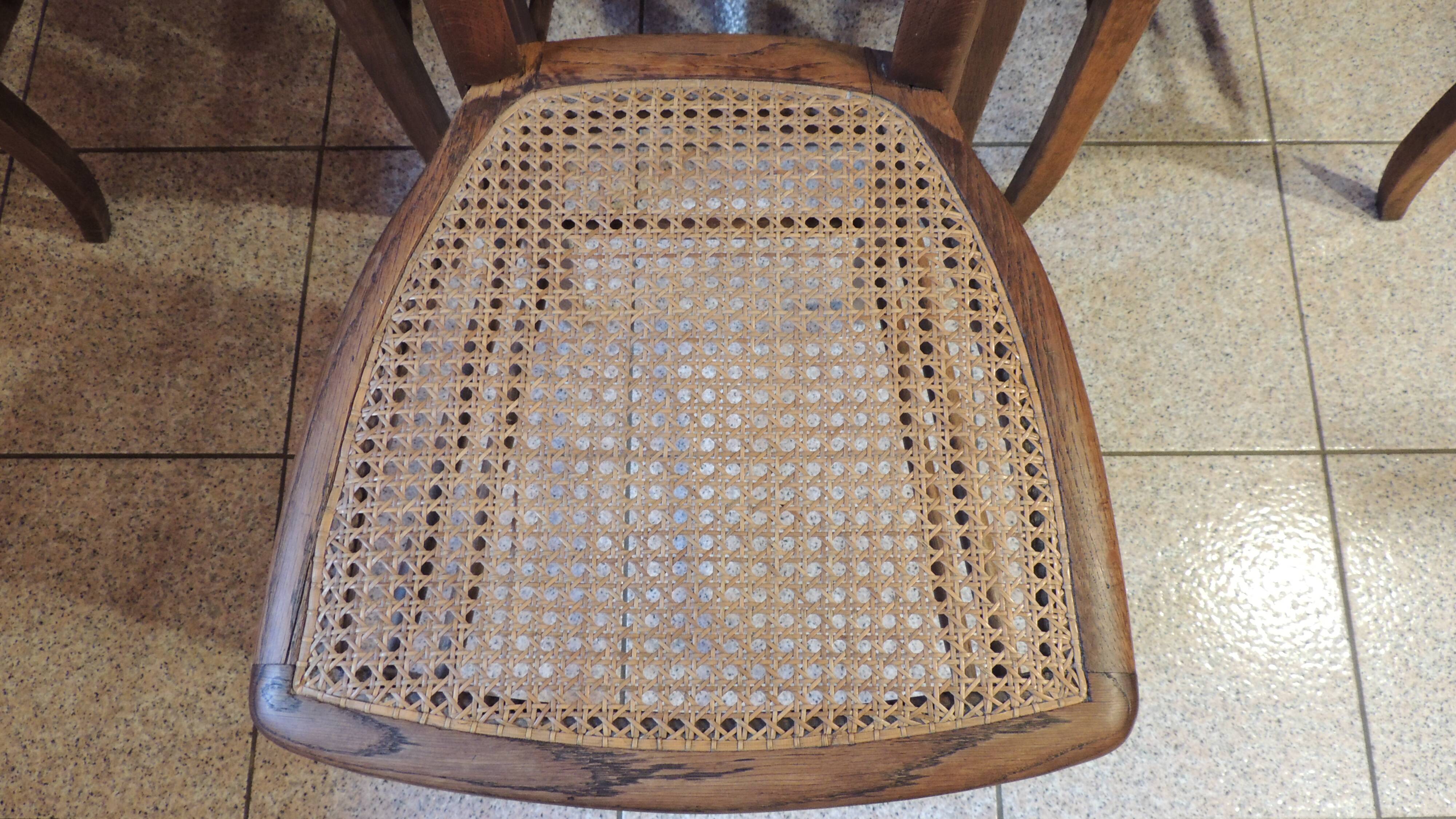 Set of four wooden chairs and canage / vintage seat