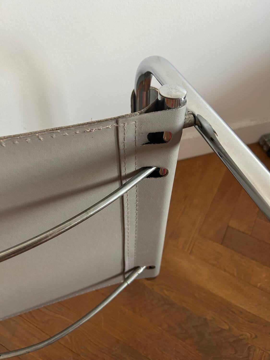 MG5 Grassi style chrome armchair