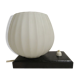 Lampe opaline blanche plissée et bois 1960