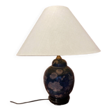 Table lamp with floral pattern