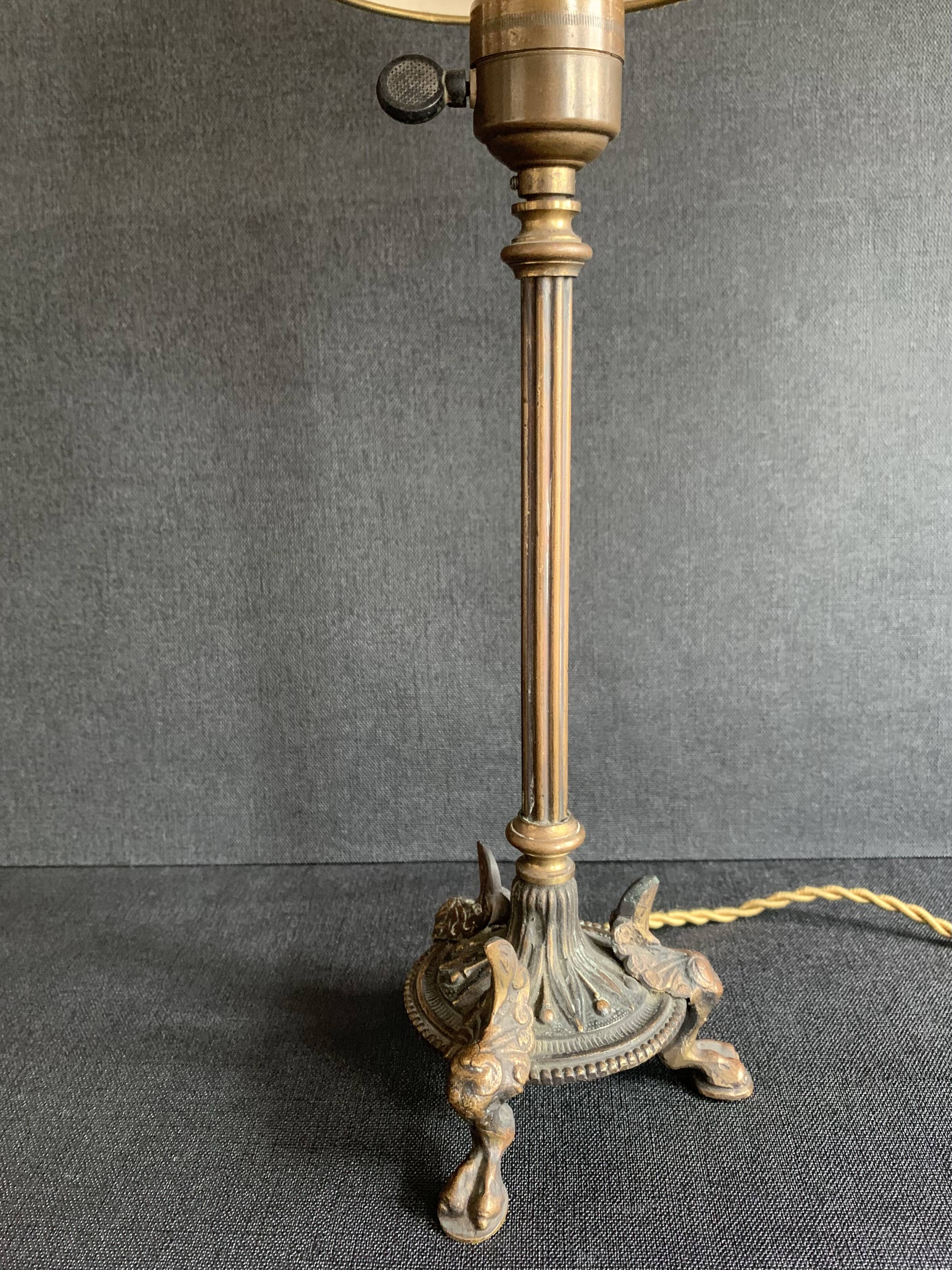 Napoleon III lion paw lamp, bronze tripod lamp