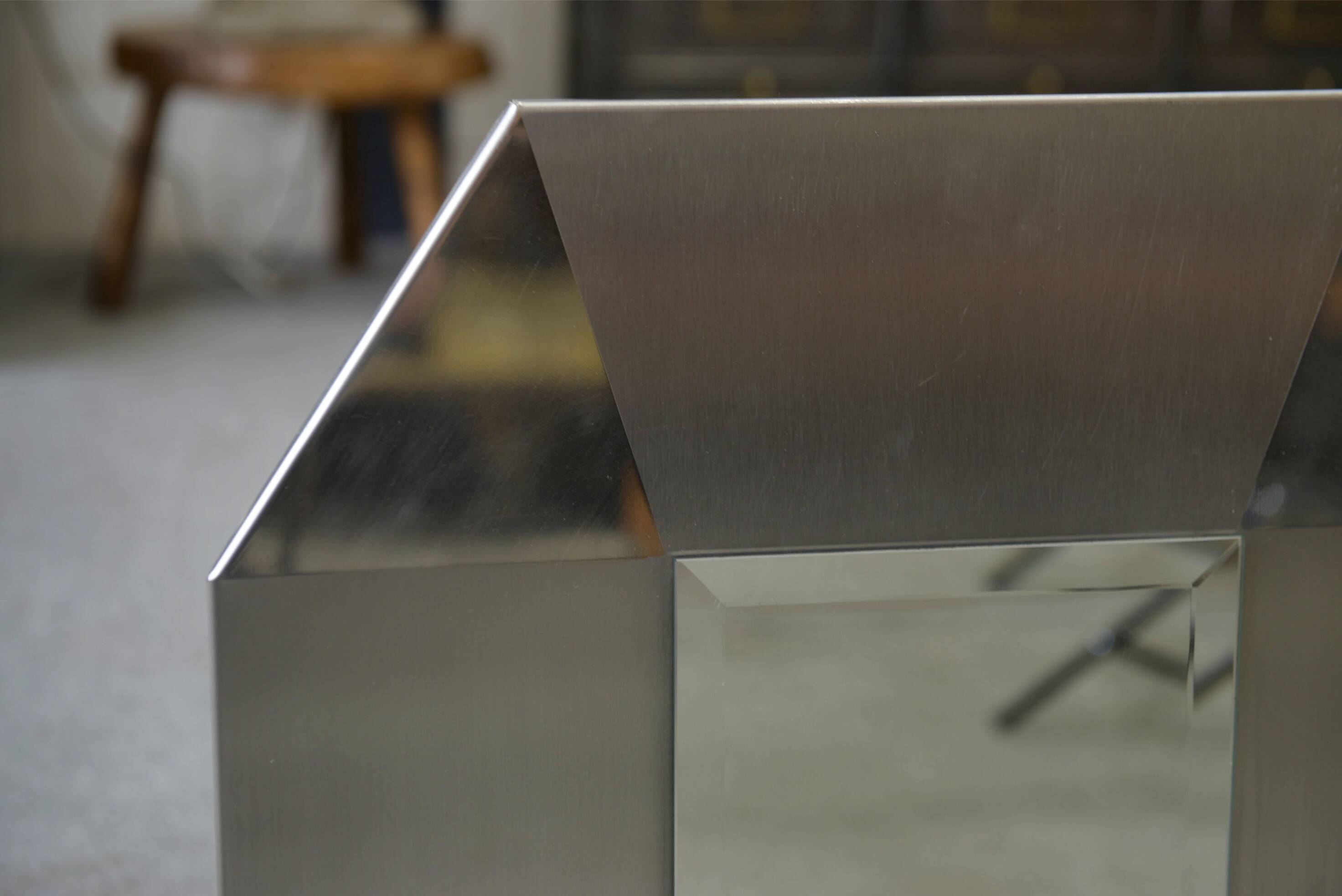 Designer mirror in brushed and chrome-plated stainless steel, beveled glass, 1970s