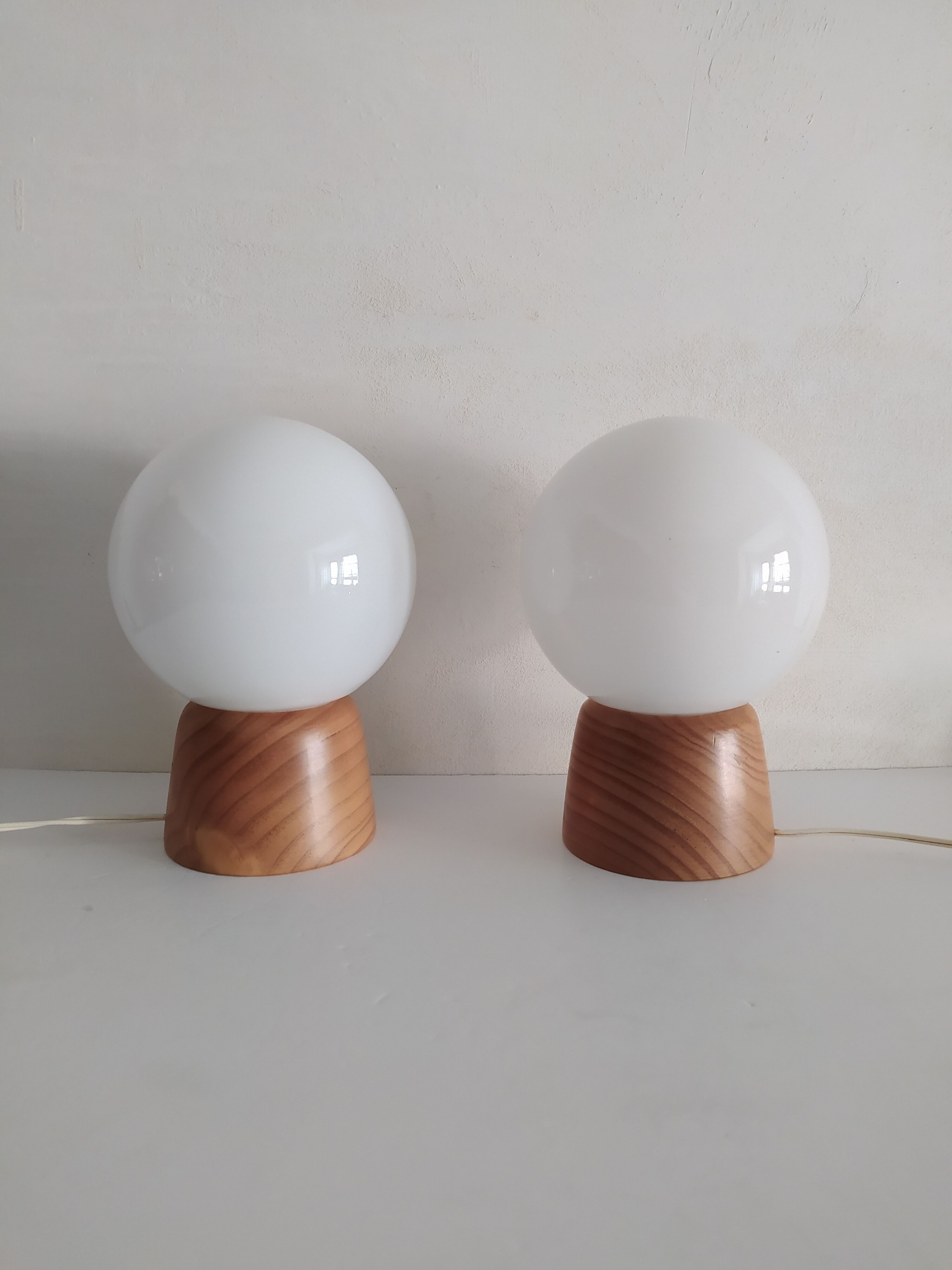 Pair of vintage bedside lamps
