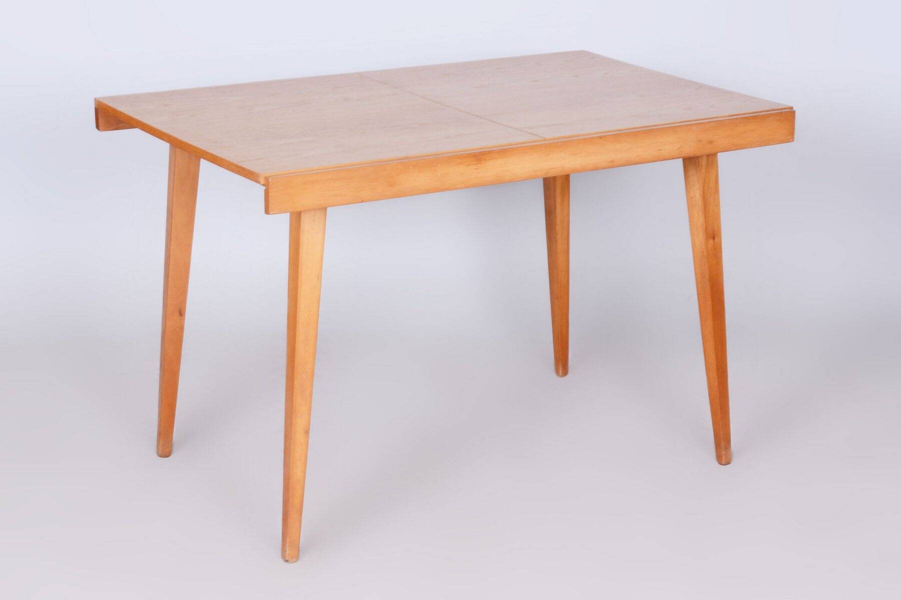 Mid-Century Czech Extendable Table in Beech and Ash attributed to Tatra Pravenec, 1950s