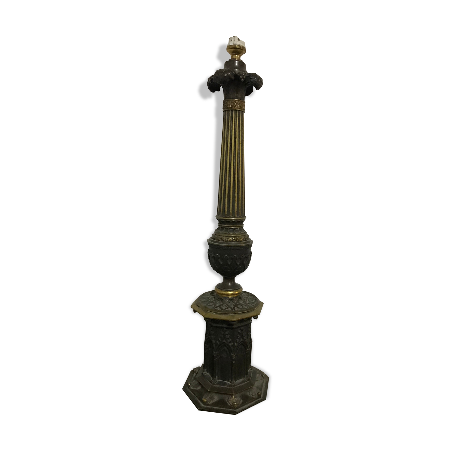 Neo-gothic bronze lamp foot 19th
