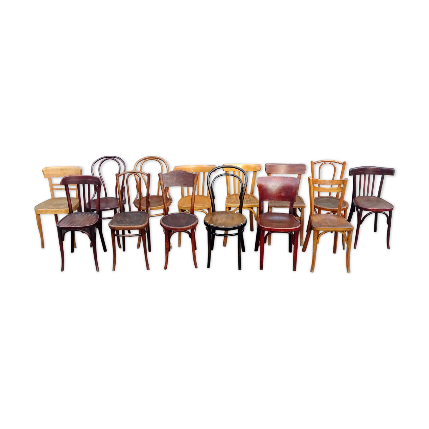 Lot of 14 chairs