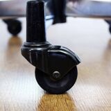 Giroflex office chair