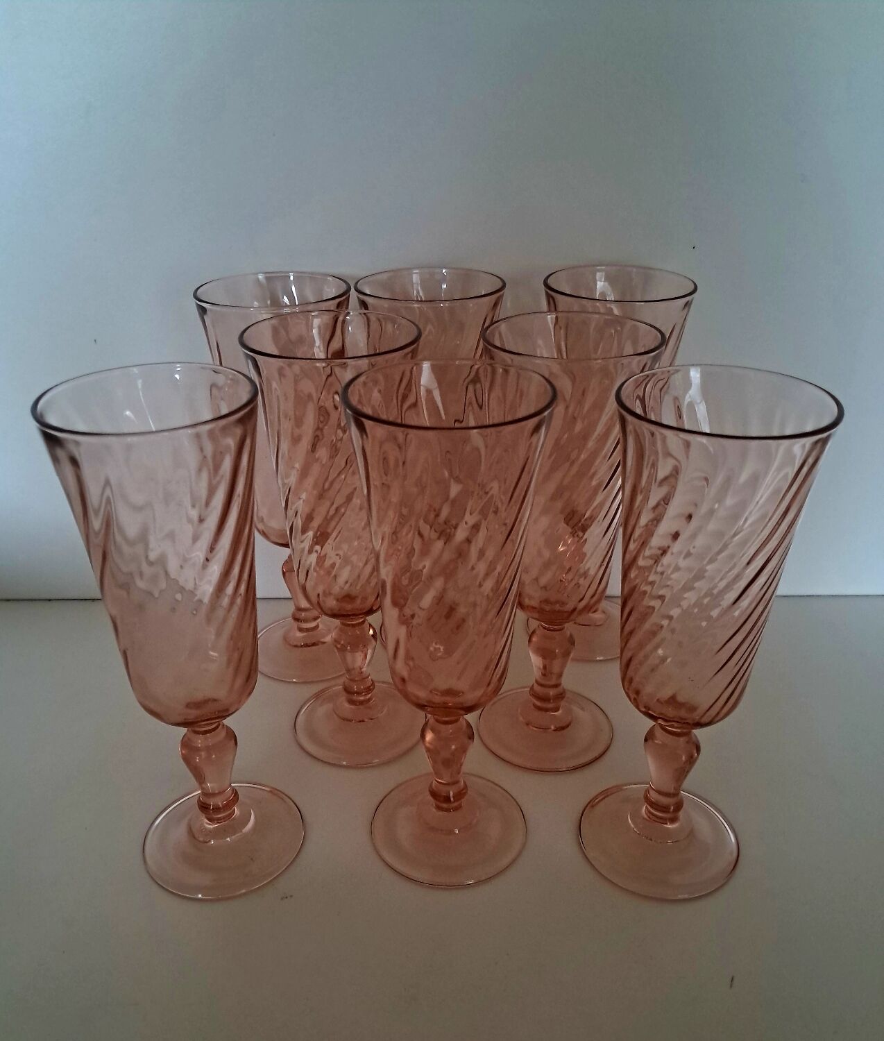 8 Rosaline Luminarc champagne flutes from the 1970s.