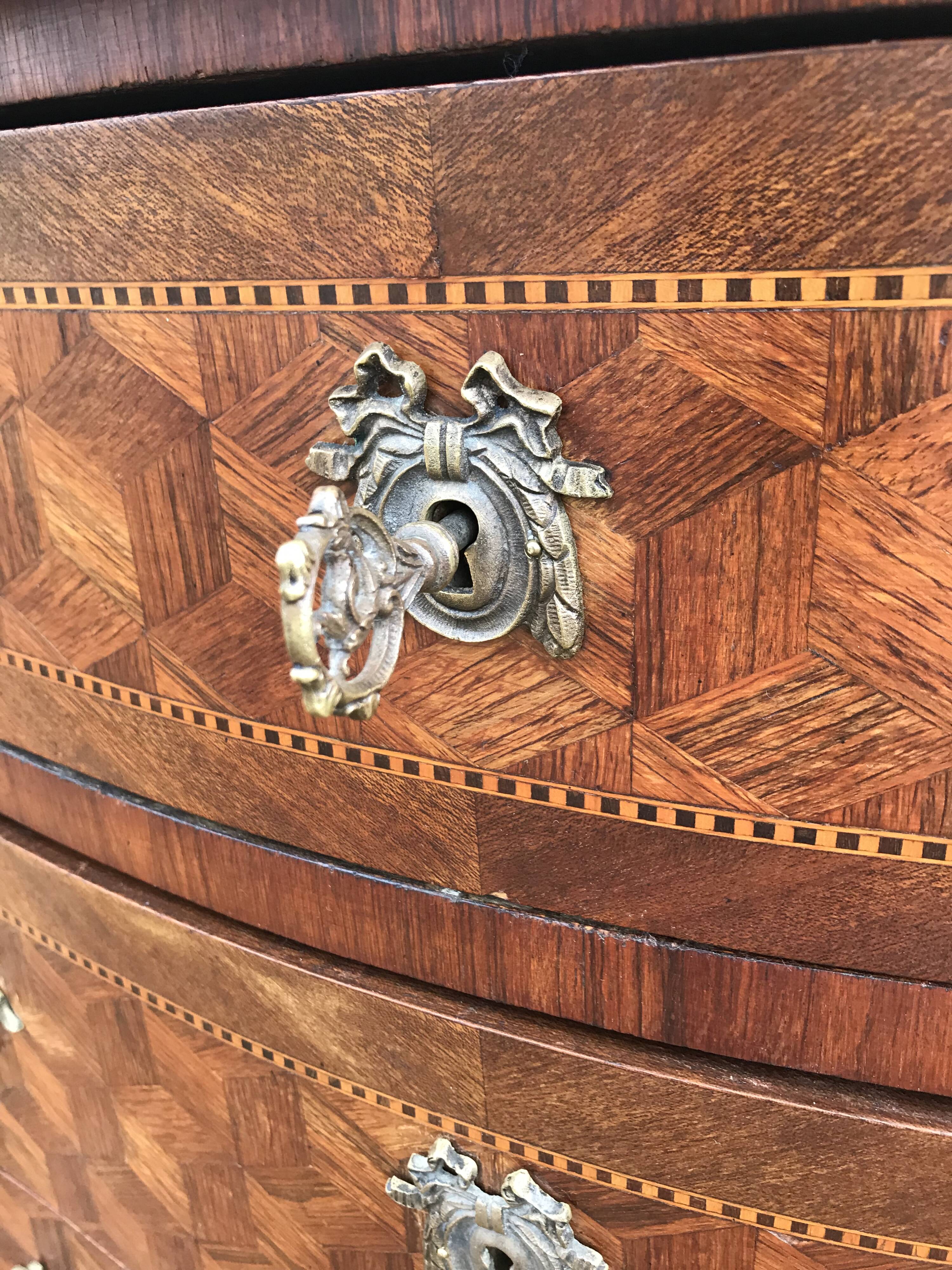 Commode Louis XV Bois de rose