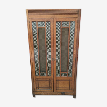 Wooden cabinet