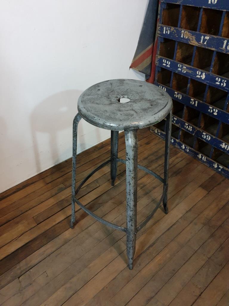 Nicolle workshop stool