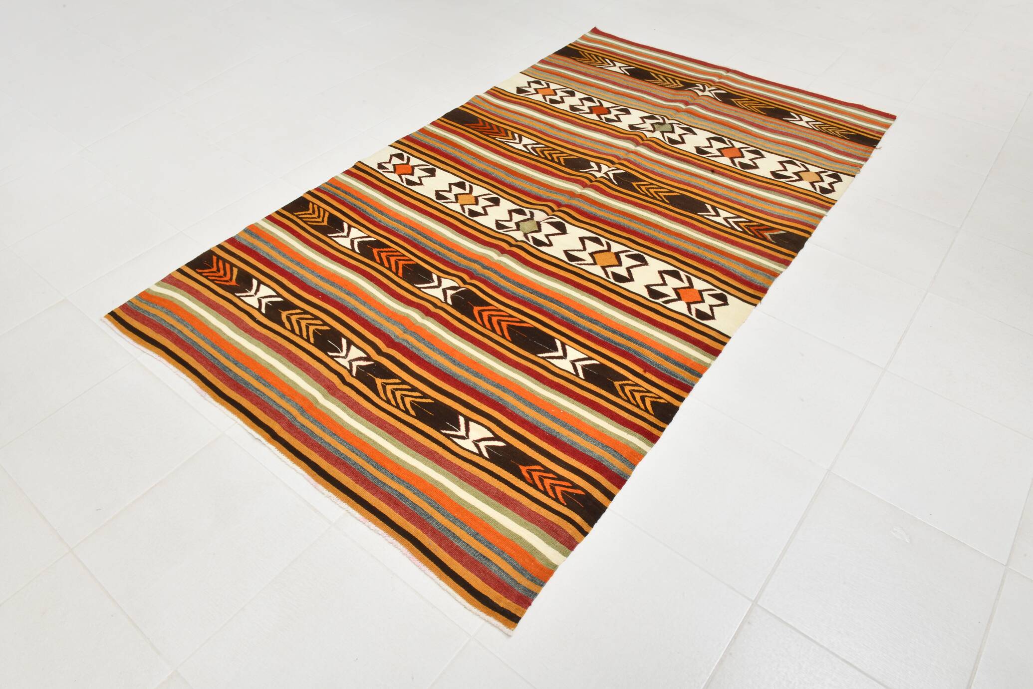 5x9 Striped Anatolian Kilim Rug, Turkish Kilim Rug, 148x264Cm