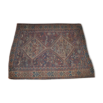 RUG SHIRAZ, 111 x 139 cm, tribes nomads Khamseh, Iran end XIX th century