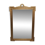 Miroir à fronton en bois sculpté
