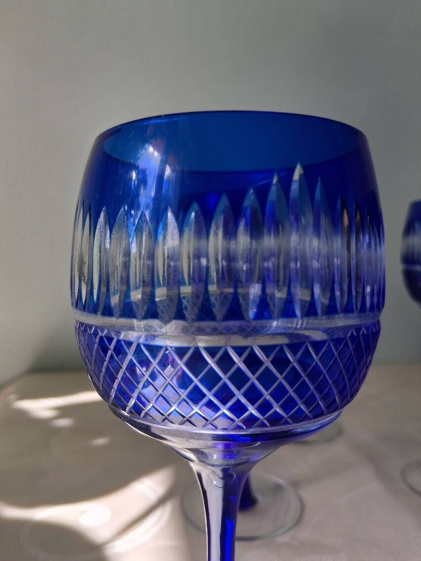 6 colored and engraved glass stemmed glasses