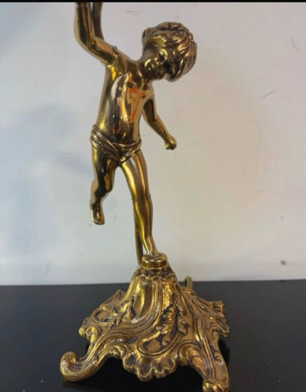 Lampe ancienne bronze doré angelot globe verre gravé Mathieu Luminaire