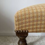 Stool with turned legs