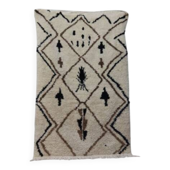 Handmade Berber wool mrirt rug 137 X 115 CM