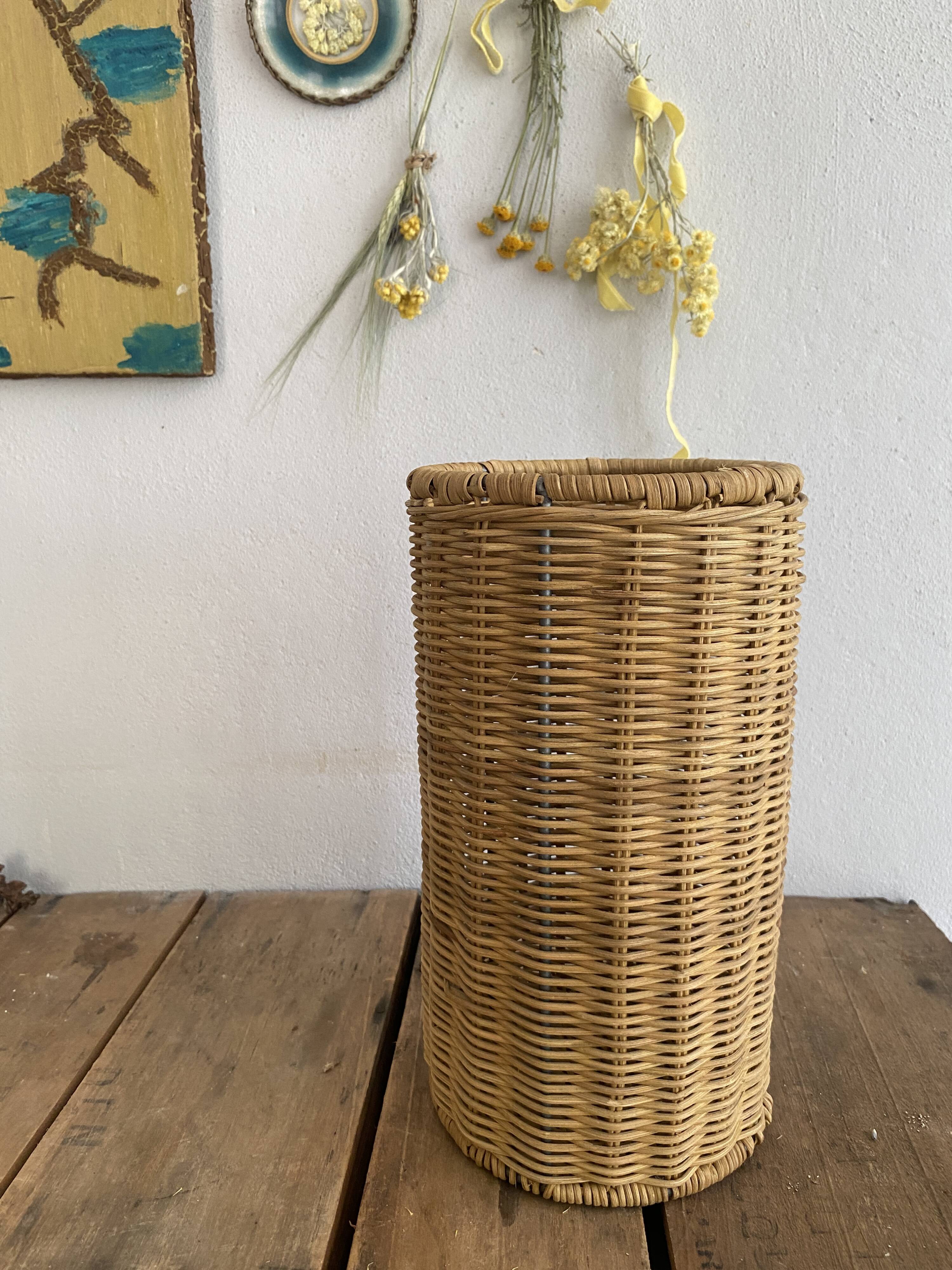 Tall box with woven straws