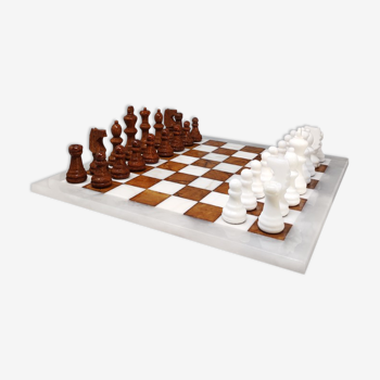 Brown and White Chess Set in Volterra Alabaster Handmade Made in Italy 1970