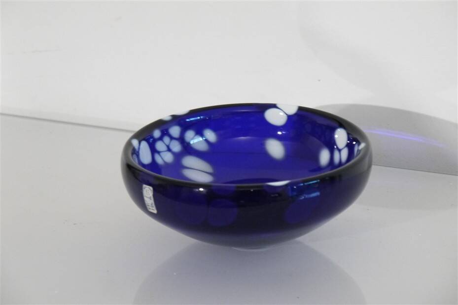 Scandinavian glass catchall from Bergdala glasbruk