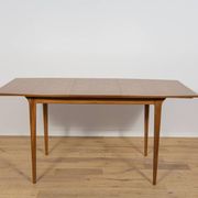 Table à manger extensible en teck du milieu du siècle de McIntosh, Royaume-Uni.